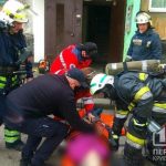 Криворожские пожарные спасли пенсионерку из горящей квартиры