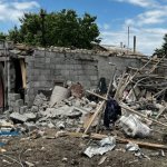Пошкоджена школа, дитсадок, станція зв’язку — фото наслідків обстрілу Криворізького району